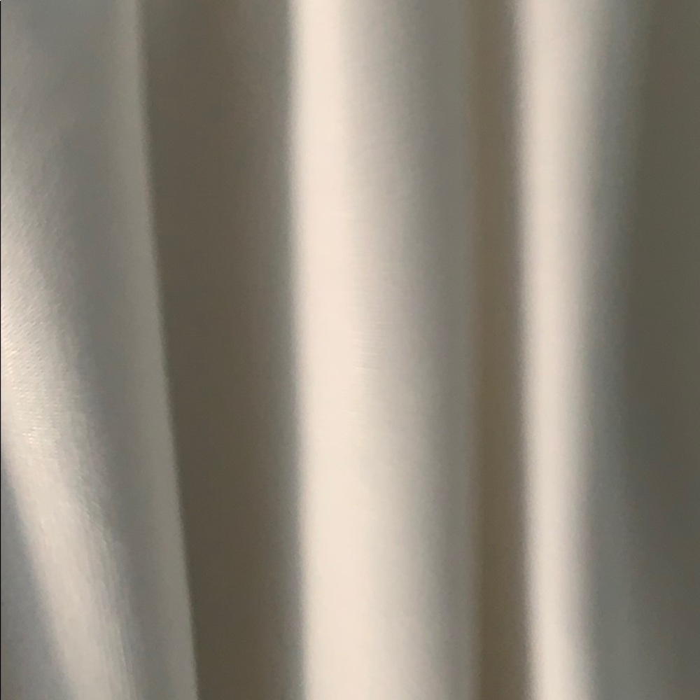 Dress - Picture 7 of 8